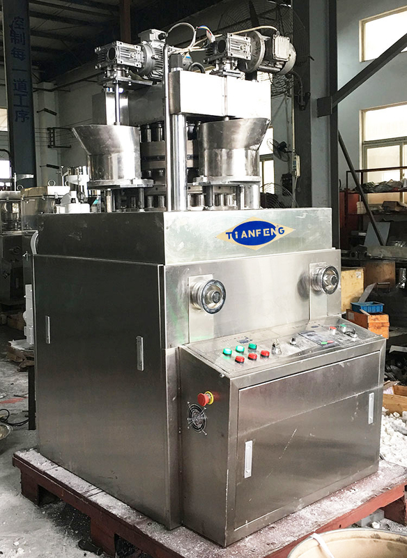 Nieuwe studie Keramische smeltkroes maken machine ZPW25 Rotary Type Keramische smeltkroes kubus maker