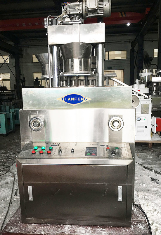 Nieuwe studie Keramische smeltkroes maken machine ZPW25 Rotary Type Keramische smeltkroes kubus maker