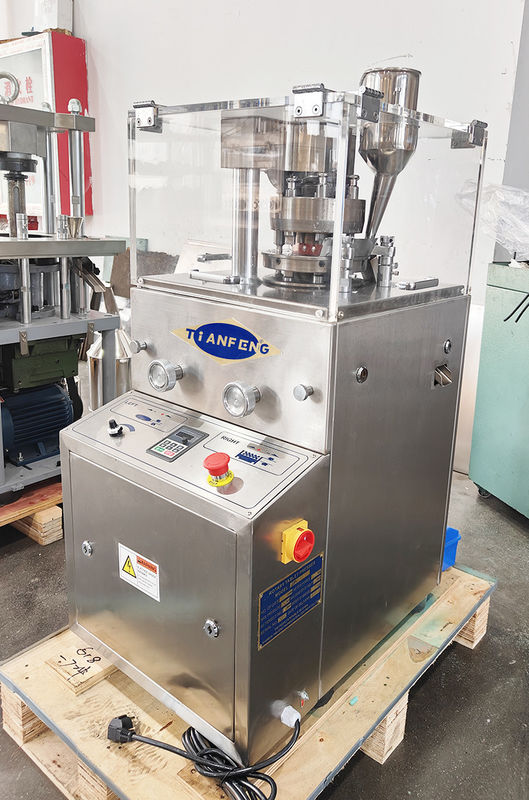 220V/380V stroomtoevoer Pill Tablet Press Machine met maximale druk 60KN en maximale vuldiepte 15mm