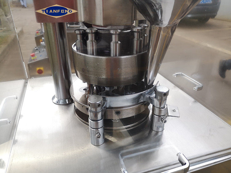 ZP7 Multi-Station Rotary Tablet Press Machine voor 12600 tabletten/u met een vuldiepte van 15 mm